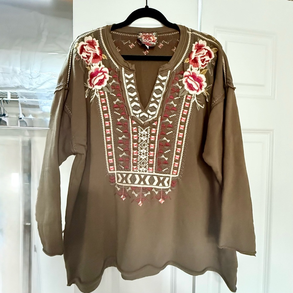 Johnny Was Embroidered Sweatshirt 2X
